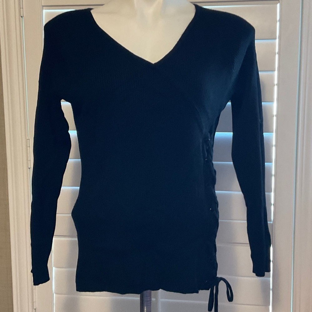 New York & Company Black V-Neck Sweater